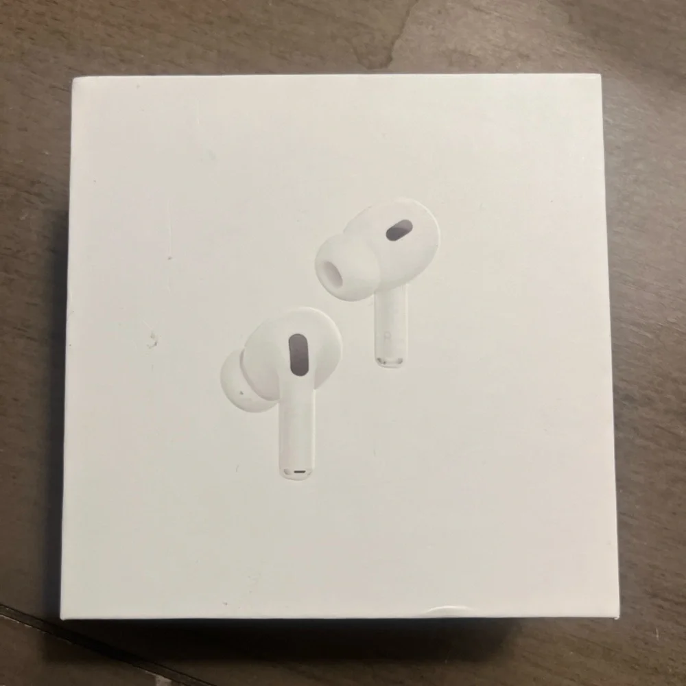 Apple White Wireless Earbuds